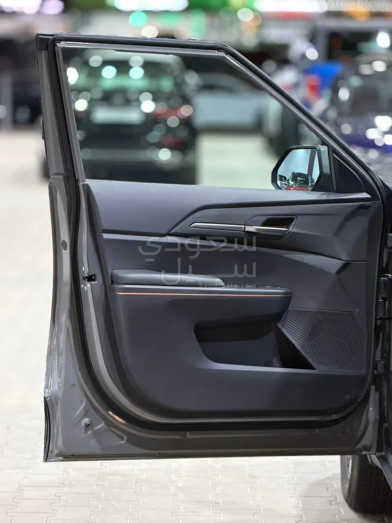 2025 Kia EV5 standard