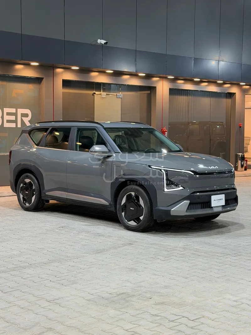2025 Kia EV5 standard