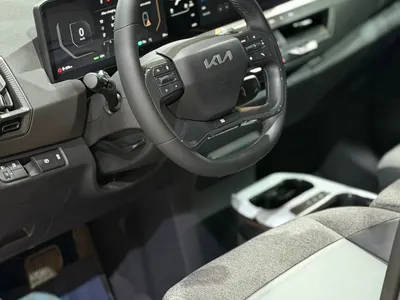2025 Kia EV5 standard