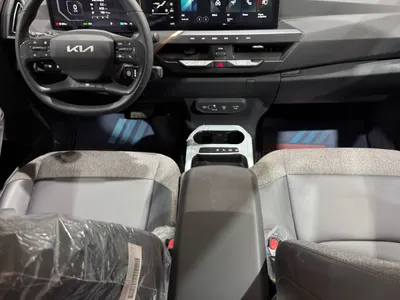2025 Kia EV5 standard