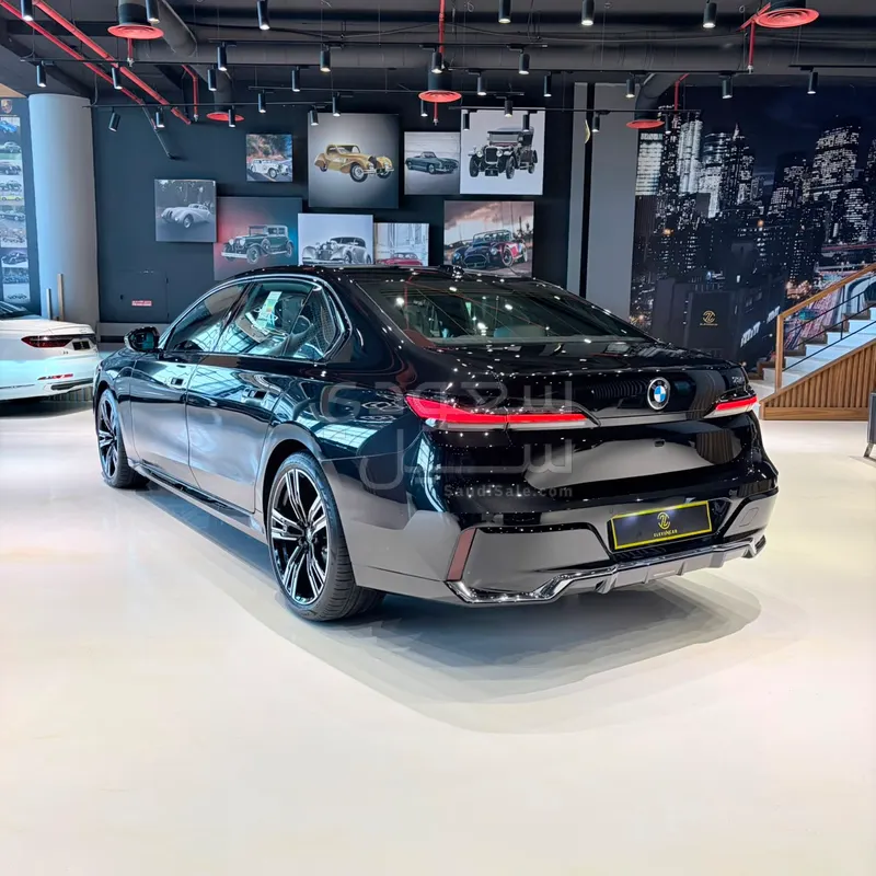 2026 BMW 7 Series 735i