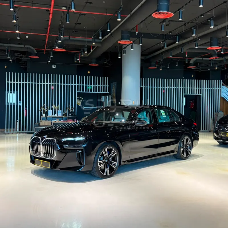 2026 BMW 7 Series 735i