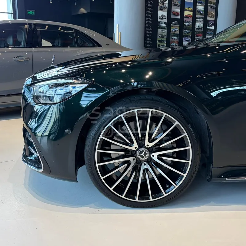 2023 Mercedes-Benz S 580