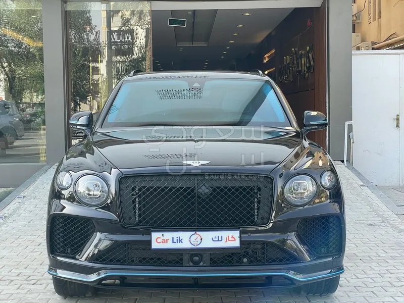 2025 Bentley Bentayga
