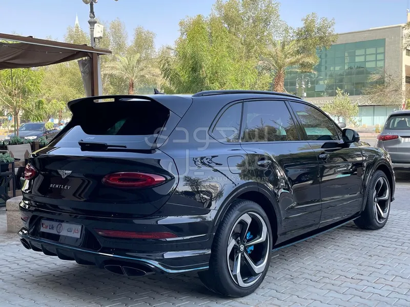 2025 Bentley Bentayga