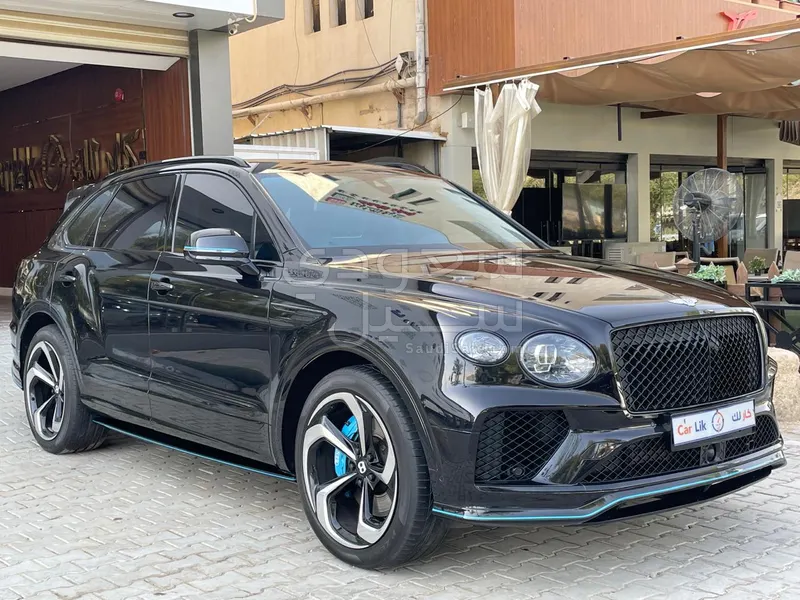 2025 Bentley Bentayga