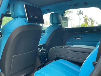 2025 Bentley Bentayga