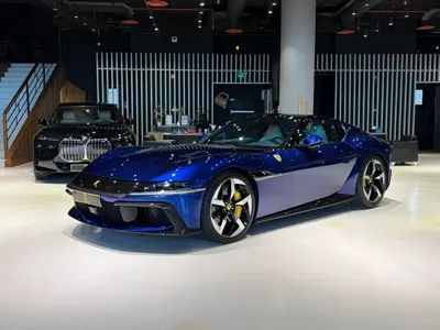 2025 Ferrari 12 Cilindri