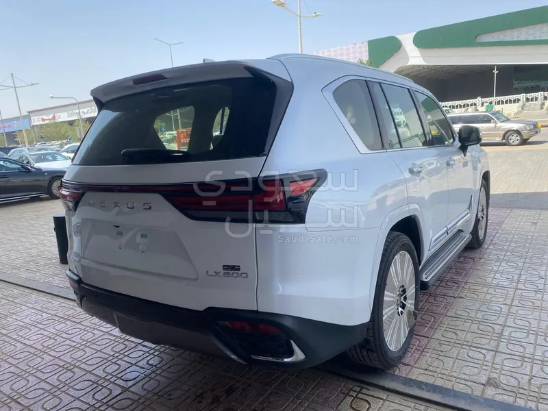 2026 Lexus LX 600