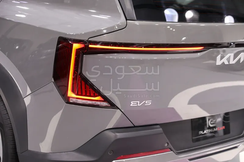 2025 Kia EV5 standard