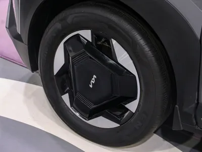2025 Kia EV5 standard