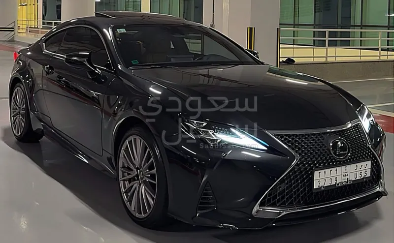 2024 لكزس أر سي 350