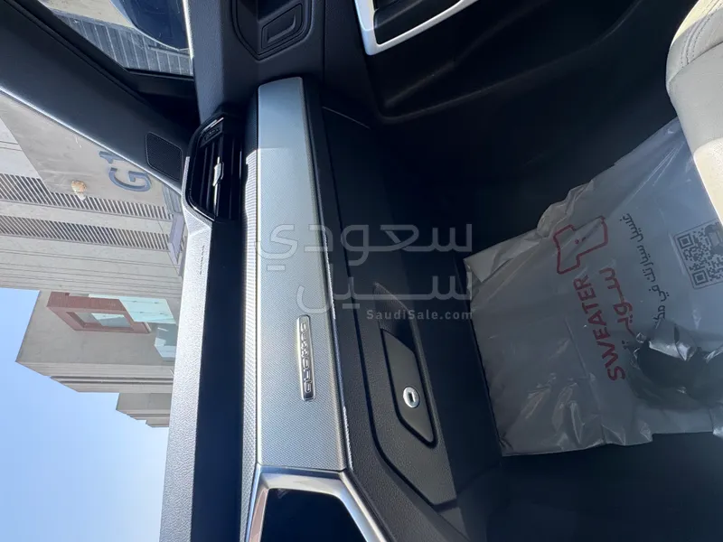 2021 اودي كيو 3 اس لاين