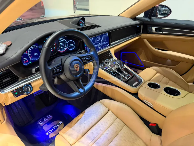 2022 Porsche Panamera Platinum Edithon