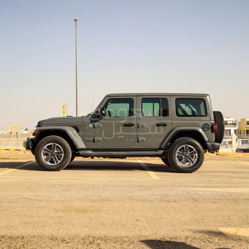 2019 جييب رانجلر صحارى
