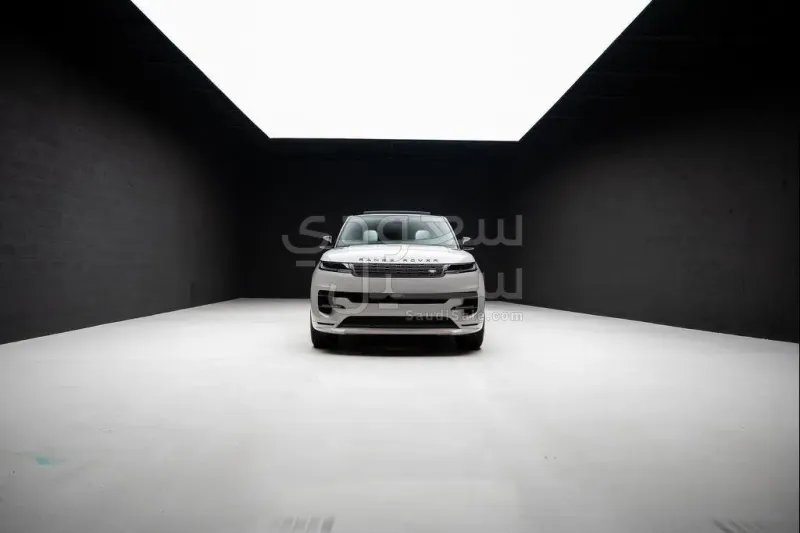 2025 لاند روفر رينج روفر سبورت اوتوبيوجرافي