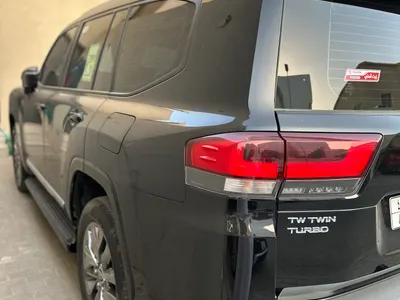 2024 Toyota Land Cruiser GXR