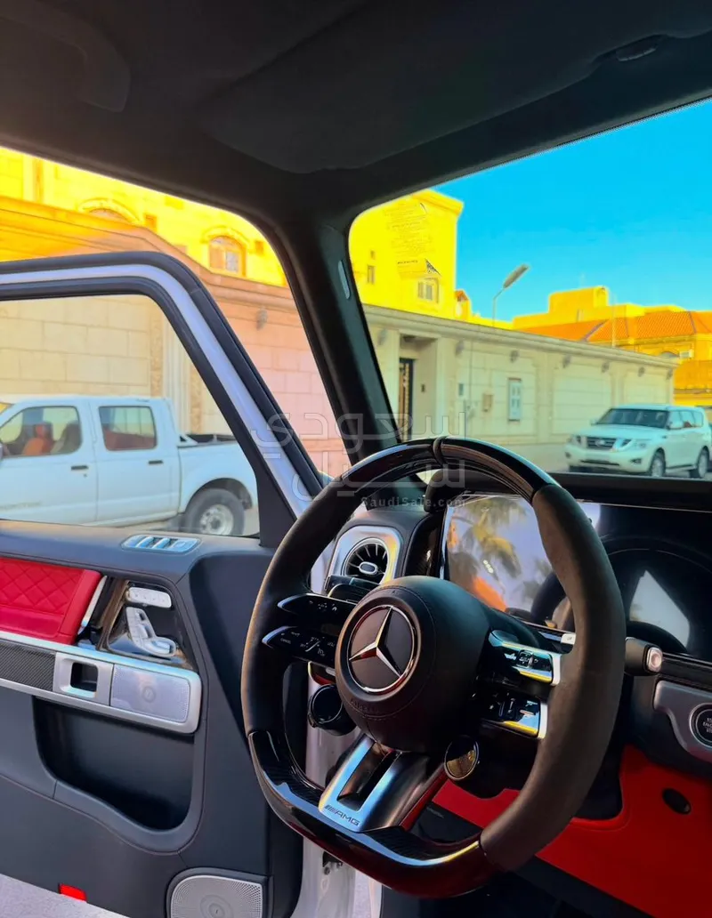 2025 Mercedes-Benz G 63 AMG