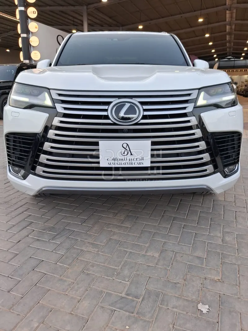 2024 Lexus LX 600