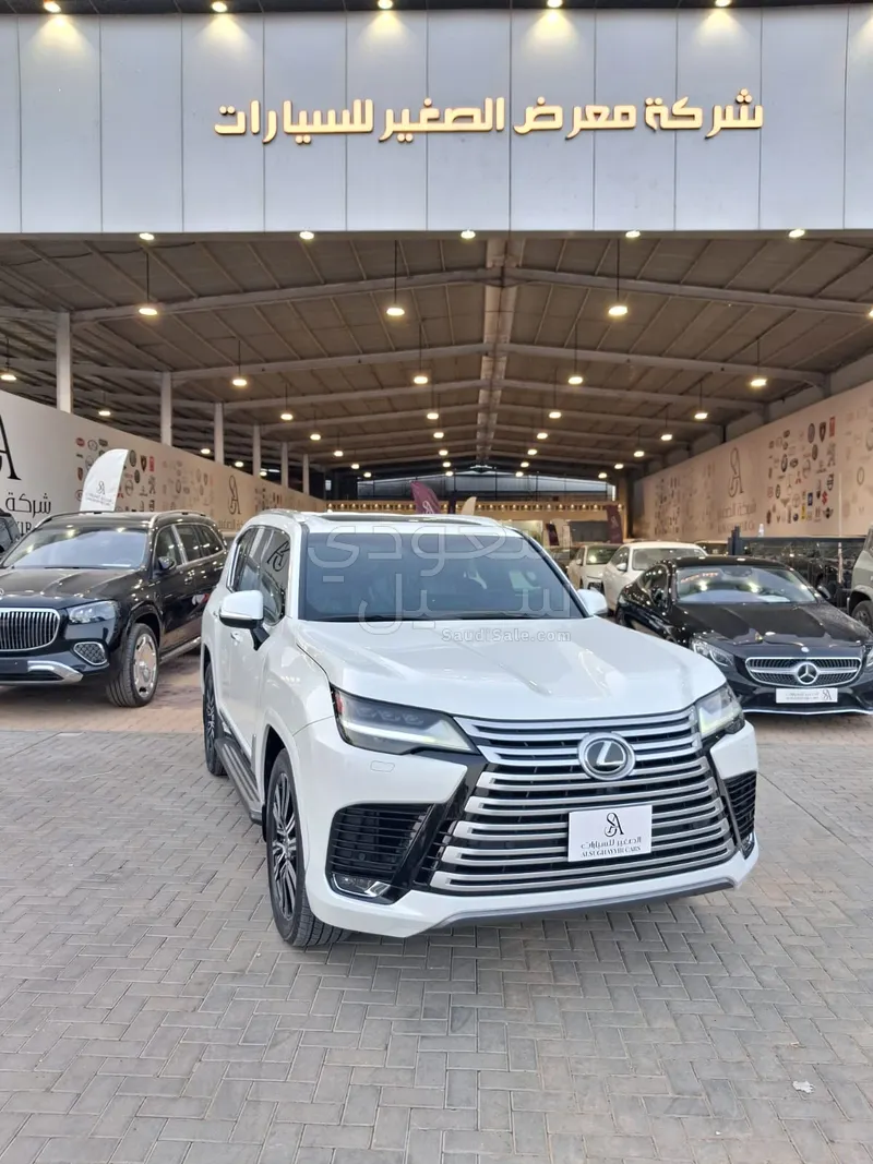 2024 Lexus LX 600