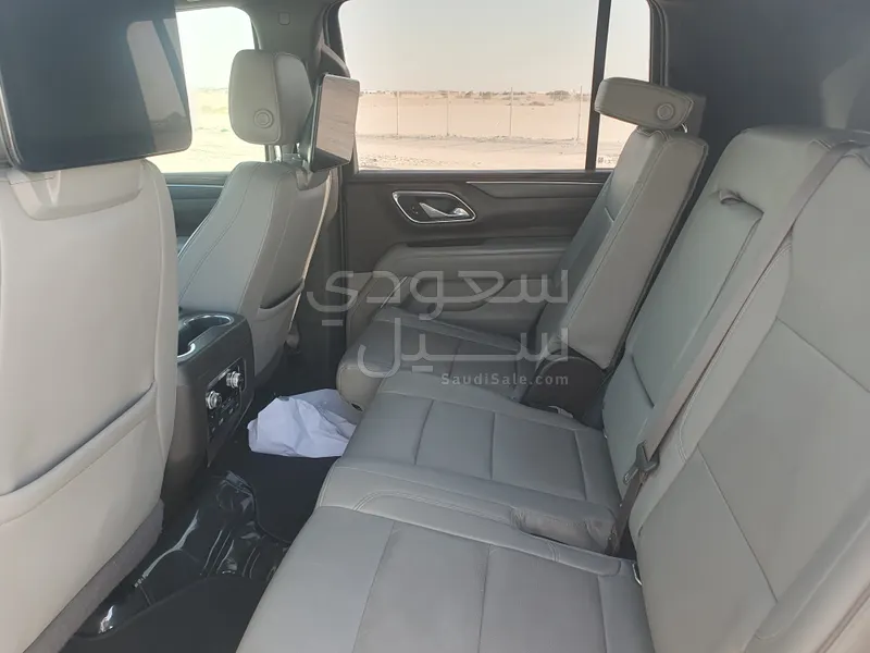 2022 GMC Yukon SLE
