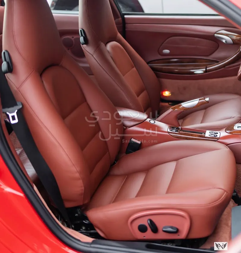 2005 Porsche 911 Carrera 4S
