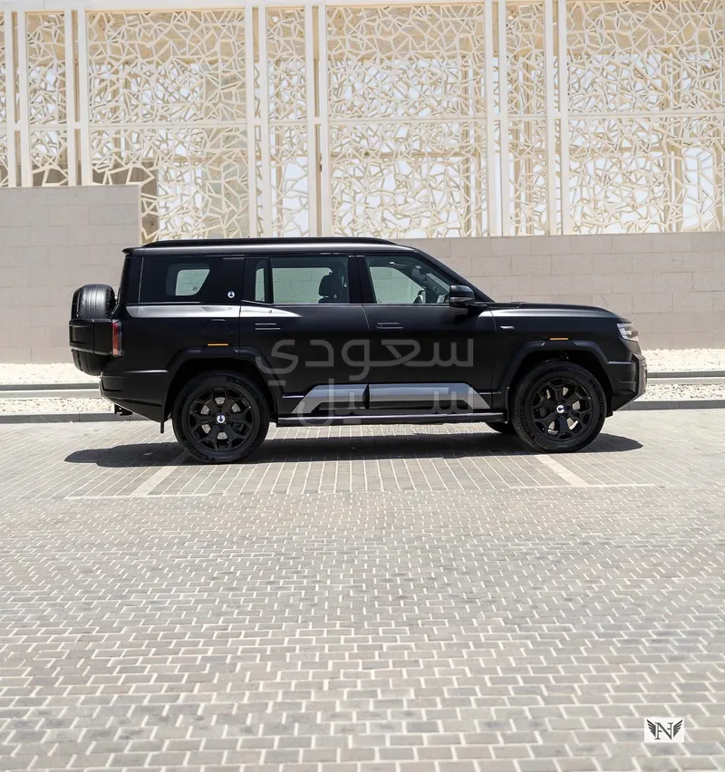 2026 BYD Leopard 8