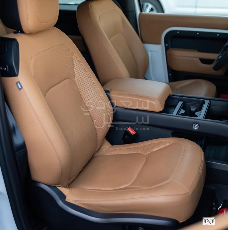 2023 Land Rover Defender 90