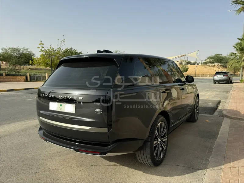 2022 لاند روفر رينج روفر فوج اتش اس اي