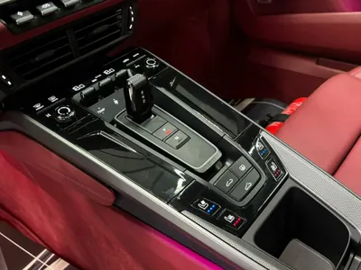 2025 Porsche 911 Carrera