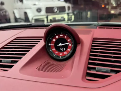 2025 Porsche 911 Carrera