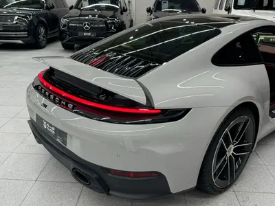 2025 Porsche 911 Carrera