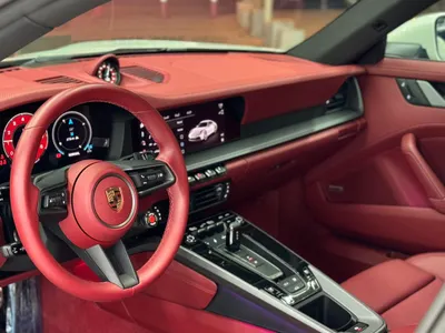2025 Porsche 911 Carrera