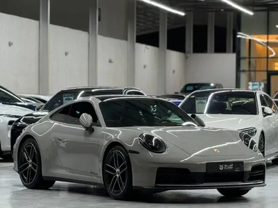 2025 Porsche 911 Carrera