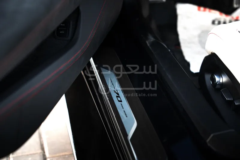 2023 شفروليه كورفيت سي 8