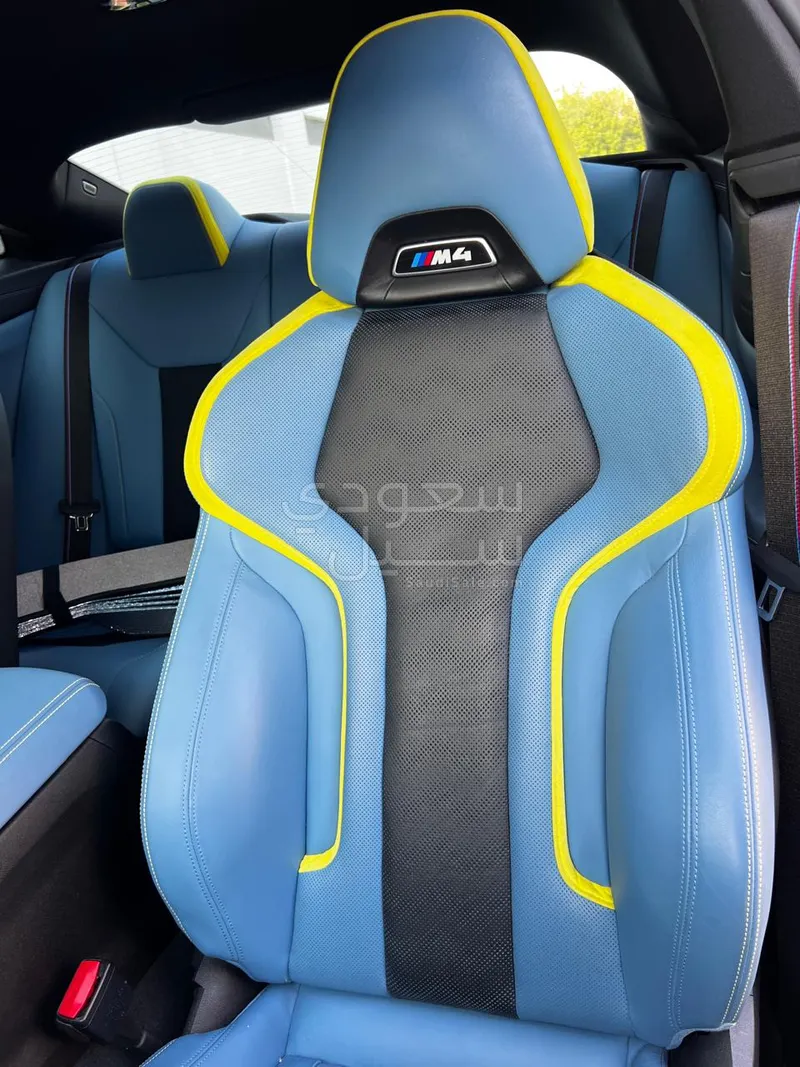 2021 BMW M Series M4 competition