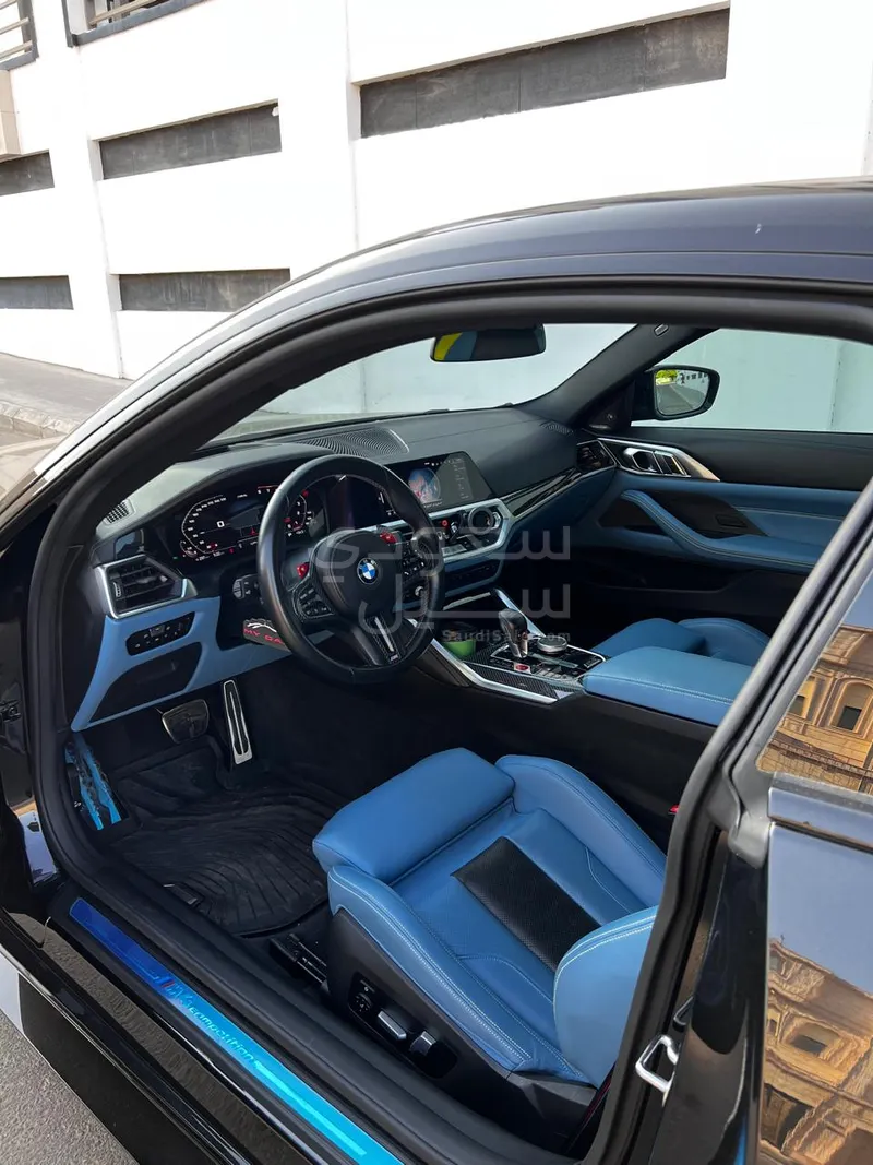 2021 BMW M Series M4 competition