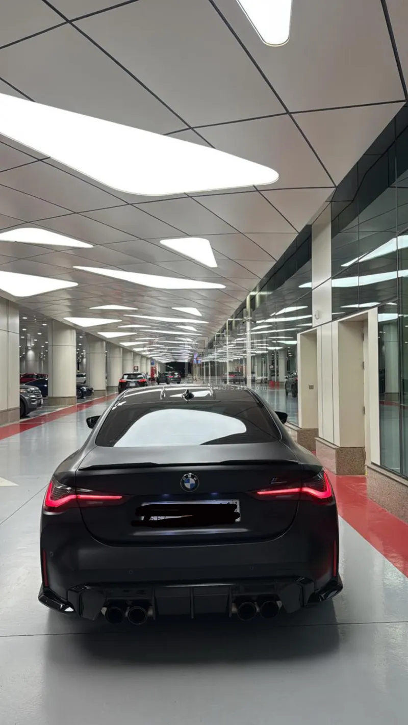 2021 BMW M Series M4 competition