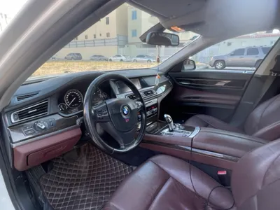2010 BMW 7 Series 730i