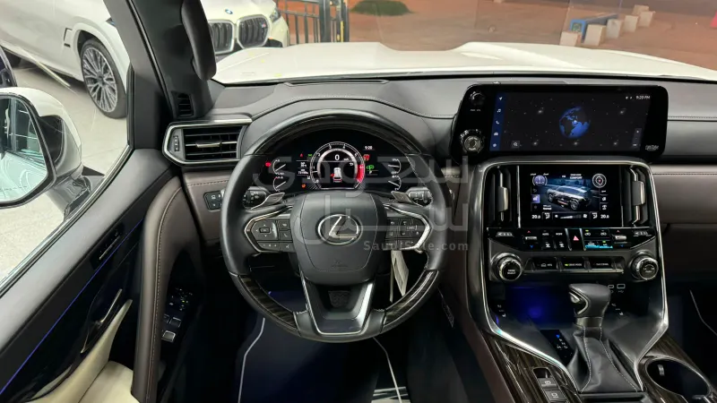 2023 Lexus LX 600