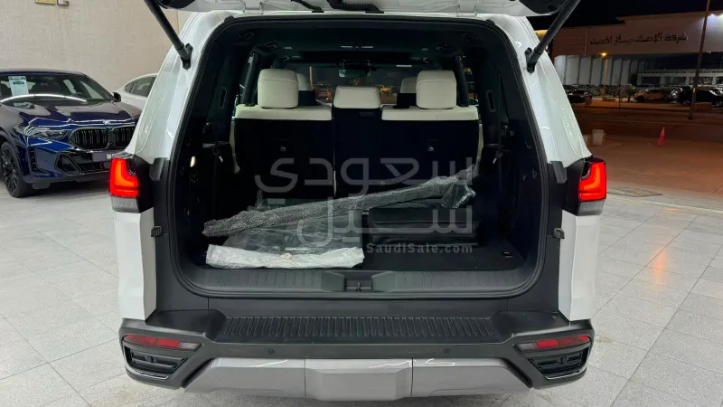 2023 Lexus LX 600
