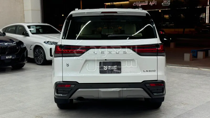 2023 Lexus LX 600