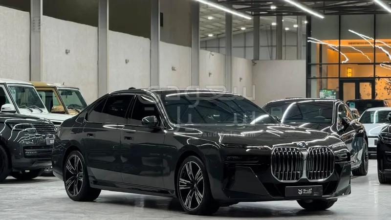 2026 BMW 7 Series 735i