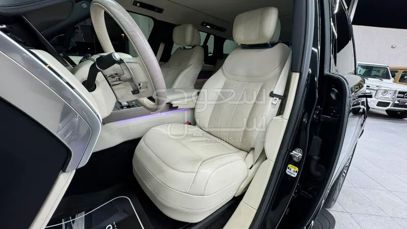 2025 Land Rover Range Rover Autobiography