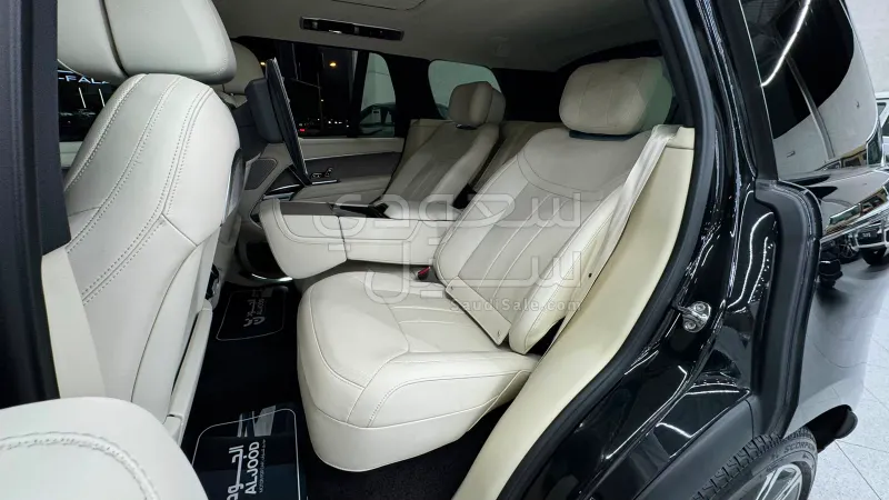 2025 Land Rover Range Rover Autobiography