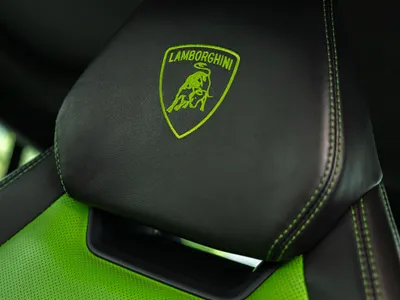 2021 لمبرجيني اوروس