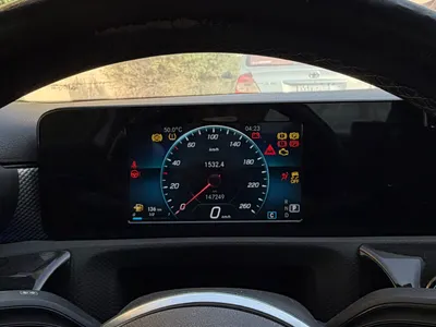 2021 مرسيدس - بنز أي 200