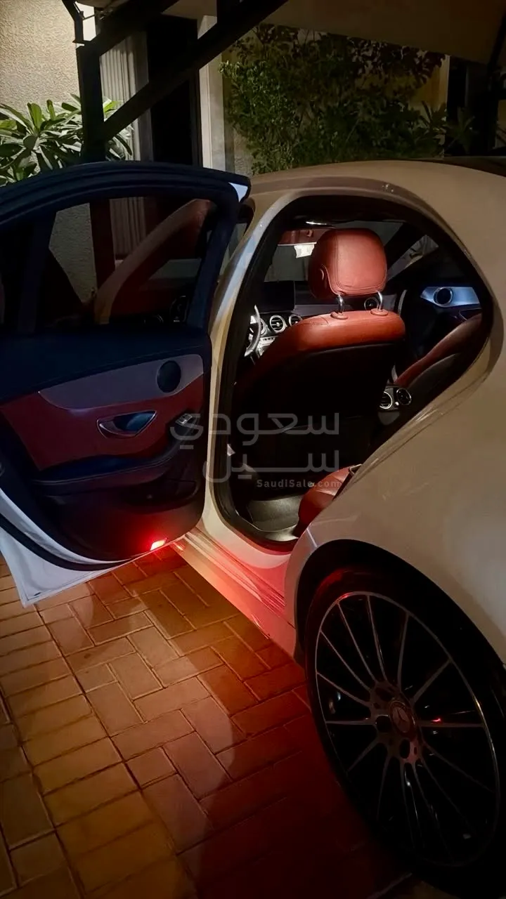 2016 مرسيدس - بنز سي 200