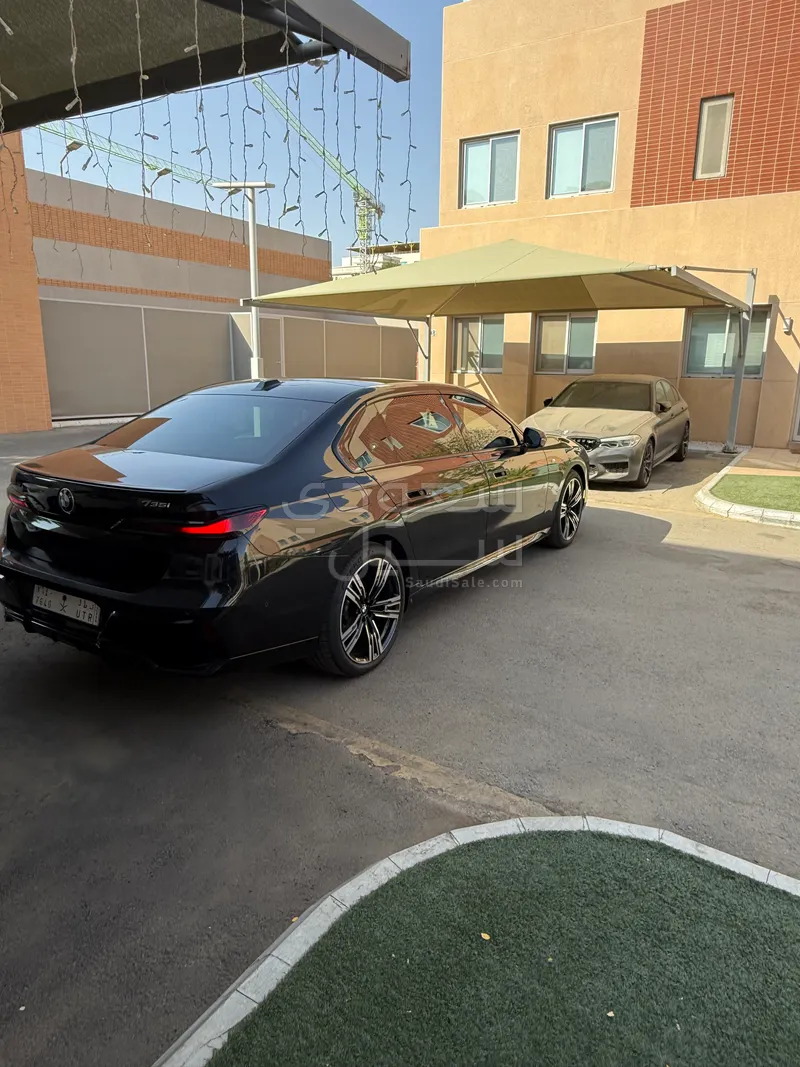 2024 BMW 7 Series 735Li