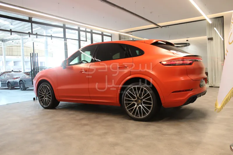 2020 Porsche Cayenne Coupe